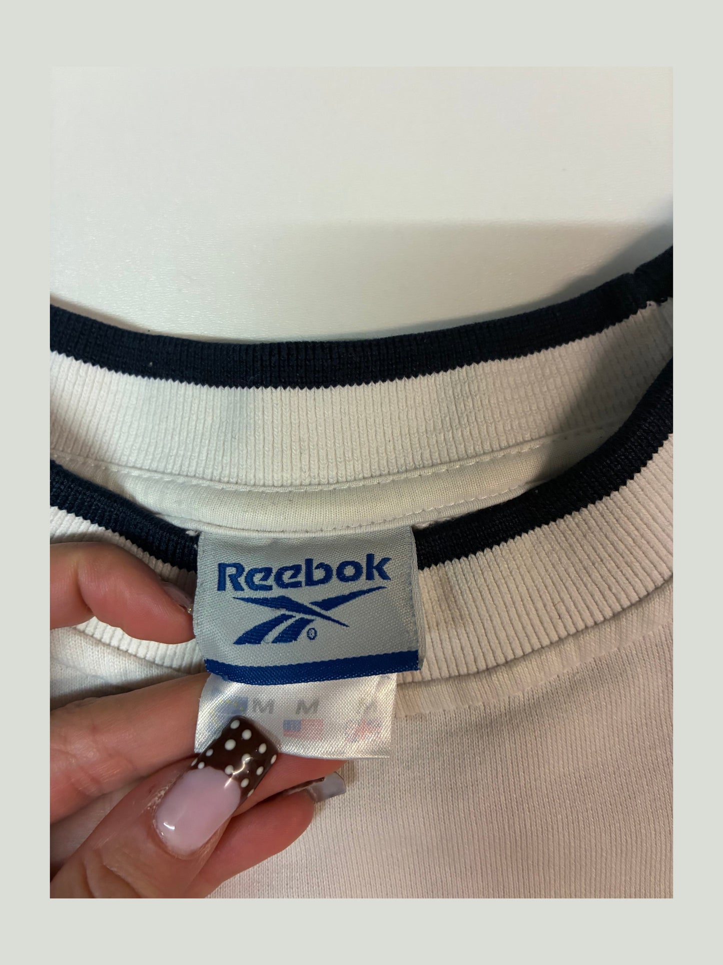 Vintage Reebok Sweatshirt M 6105