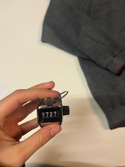 Vintage Reebok Sweatshirt XL fit S gesticktes Logo 5727