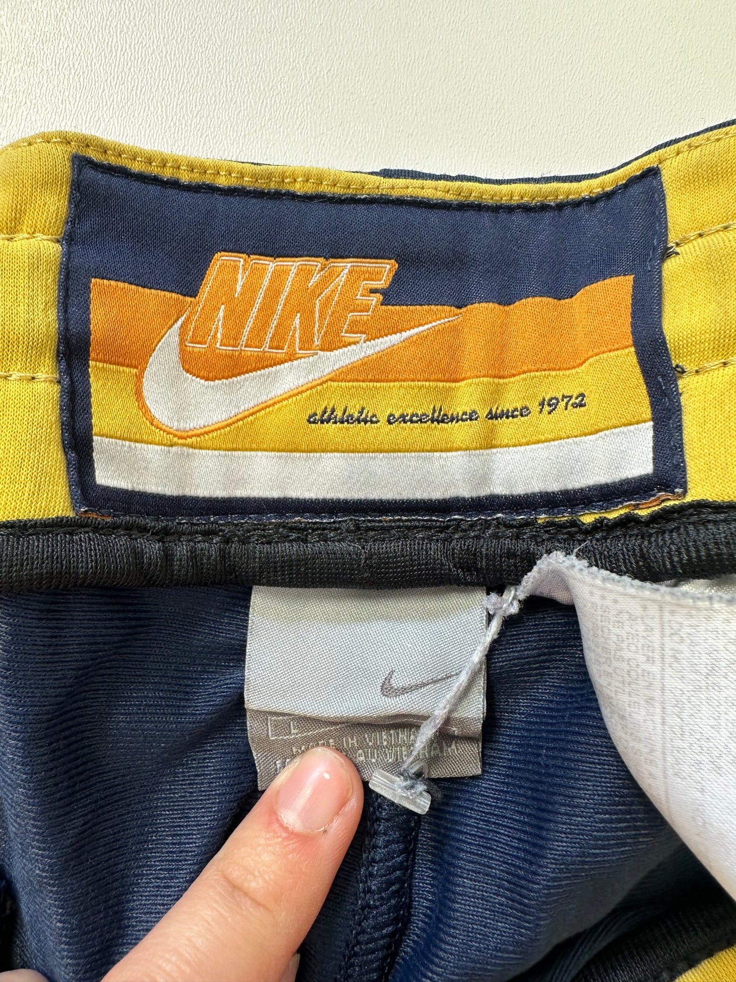 Nike vintage Trackpants L baggy 7207