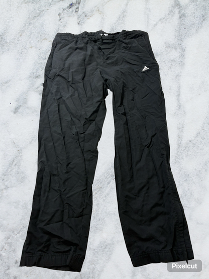 Vintage Adidas trackpants L fit M 6733