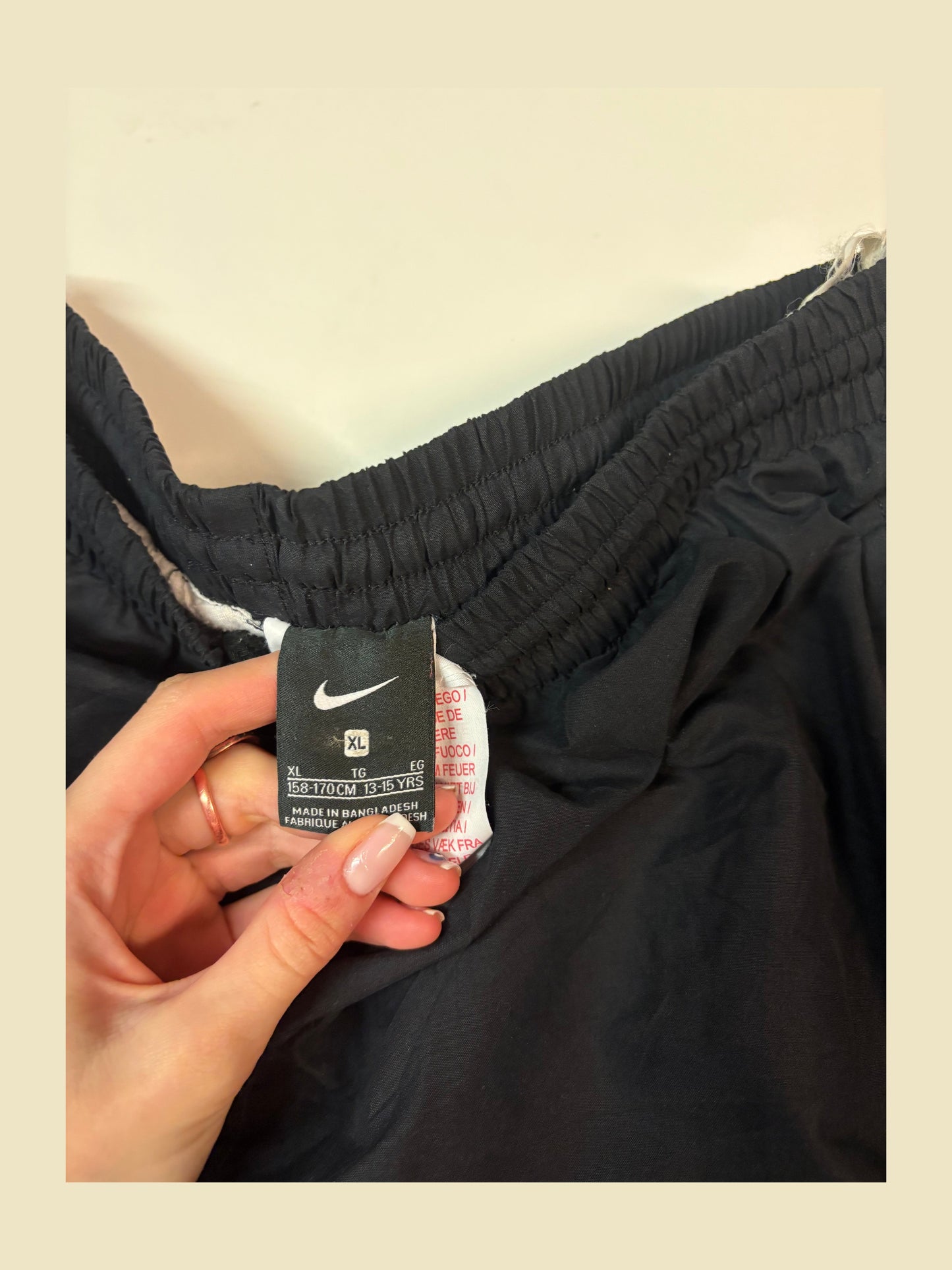 Nike Vintage Trackpants kids xl baggy 6488