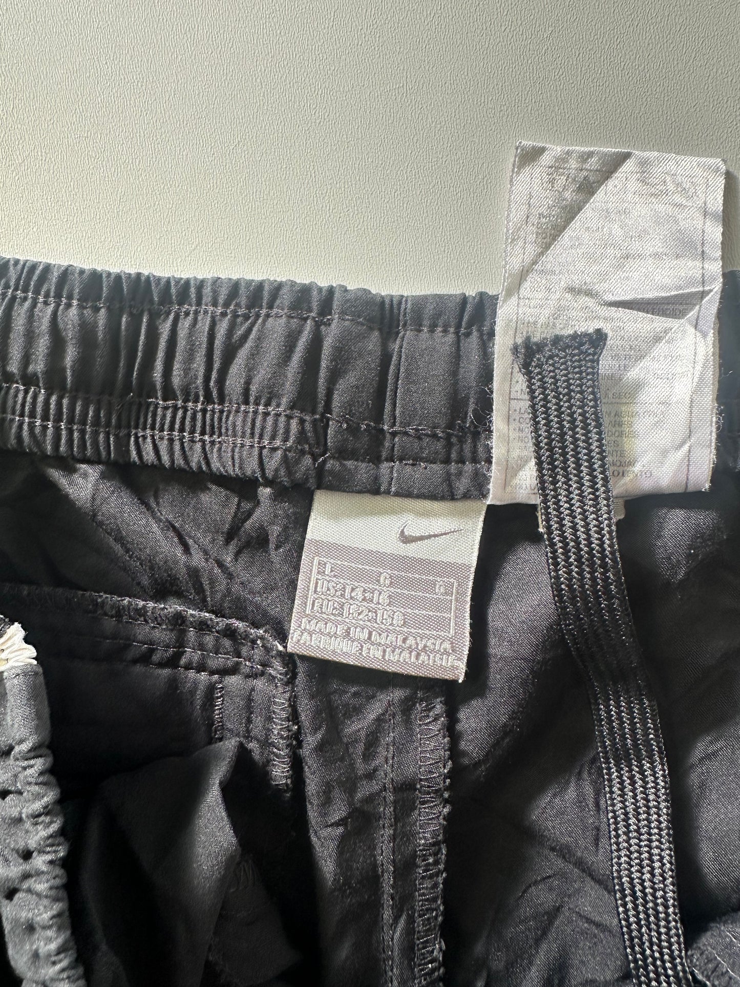 Nike vintage Trackpants Kids L 7234