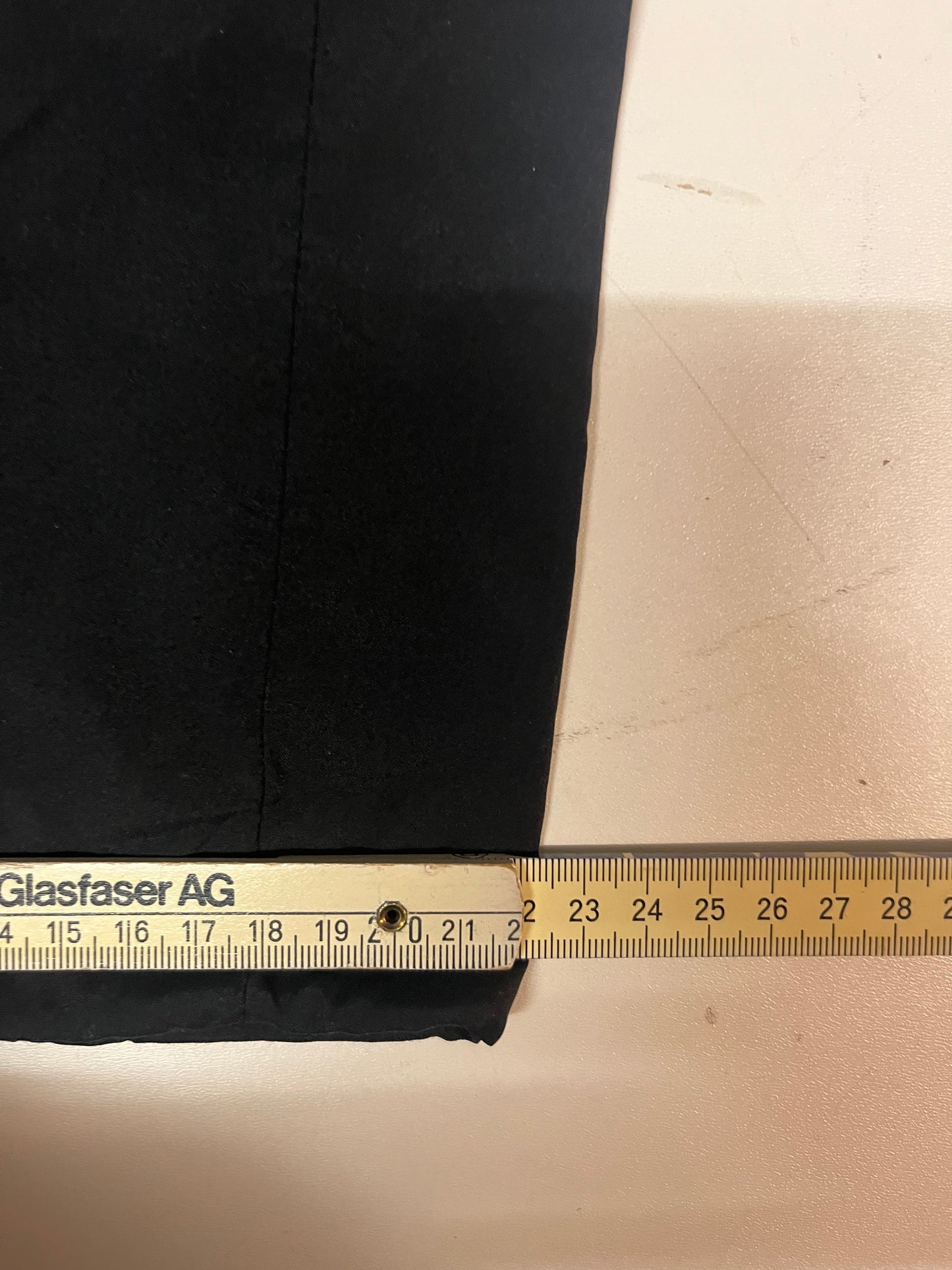 Vintage Adidas Trackpants XL Bund beschädigt 4309