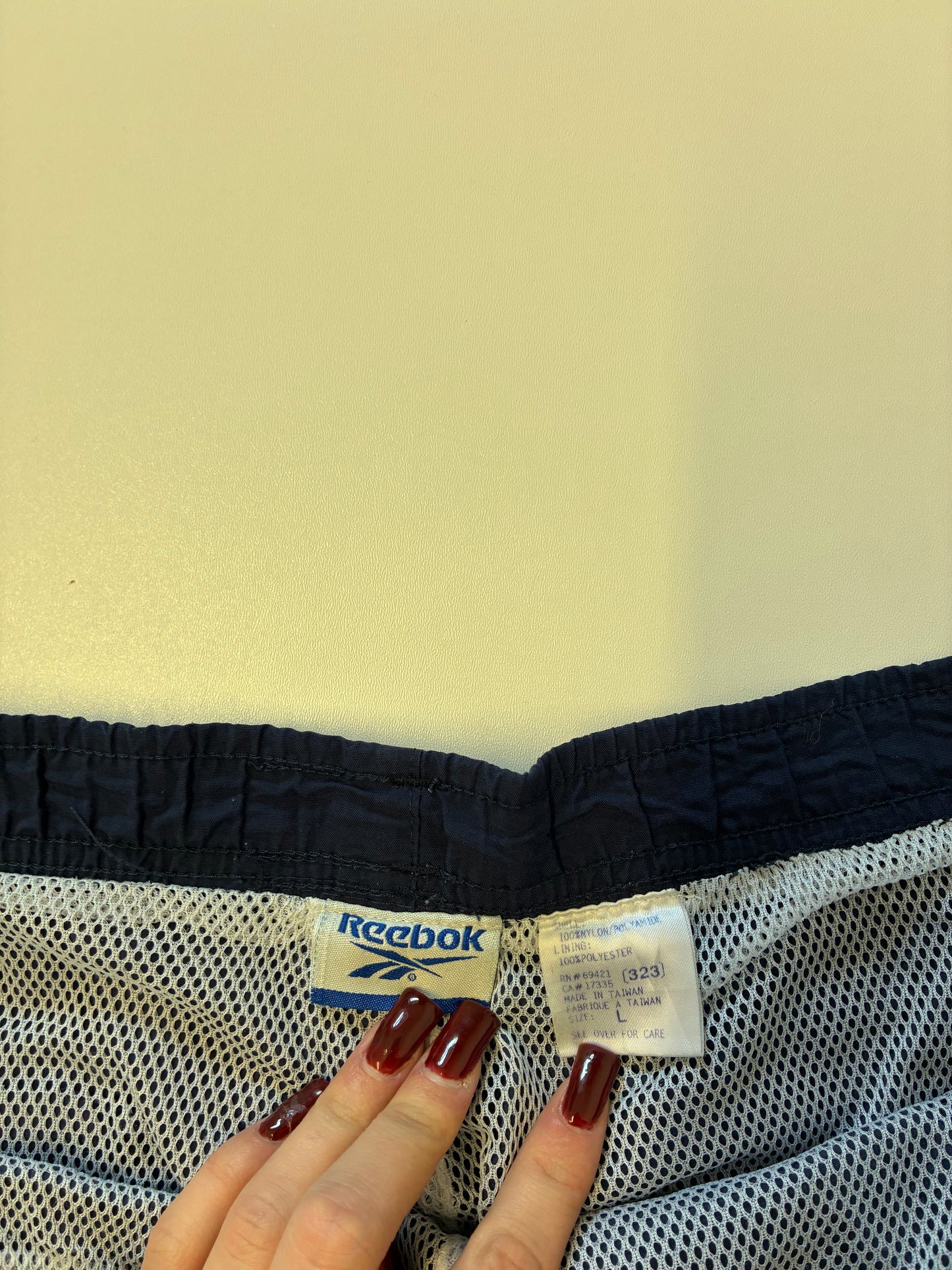 Vintage Reebok Trackpants L fit M ohne Band 6757