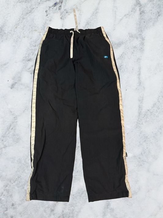 Nike Vintage Trackpants M baggy 6594