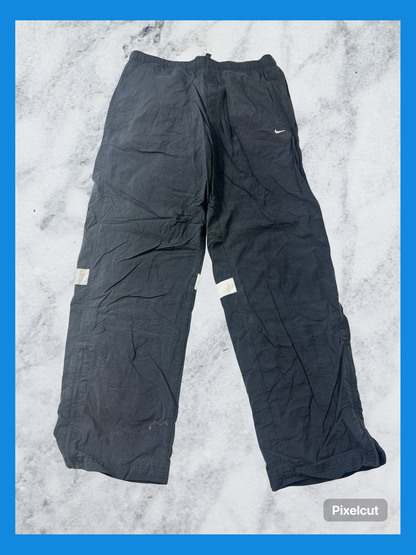 Nike vintage Trackpants XL fit L 7260