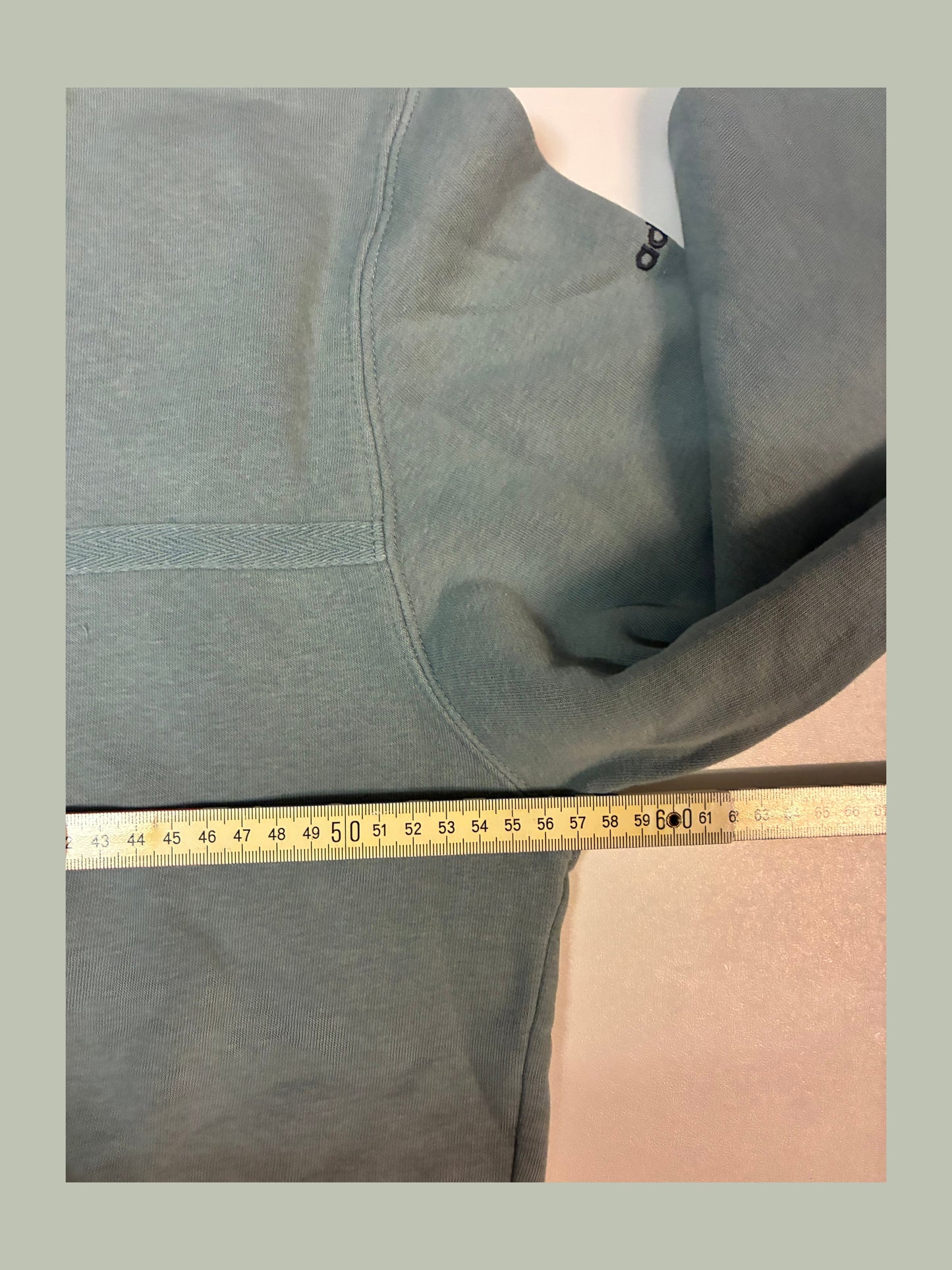 Vintage Adidas Sweatshirt L fit M 6104