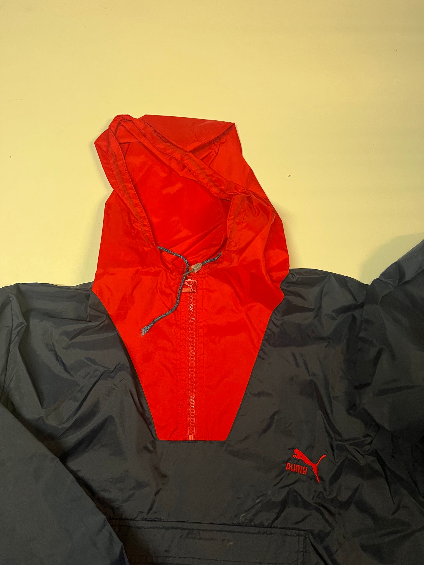 Vintage Puma Regenjacke L 4376