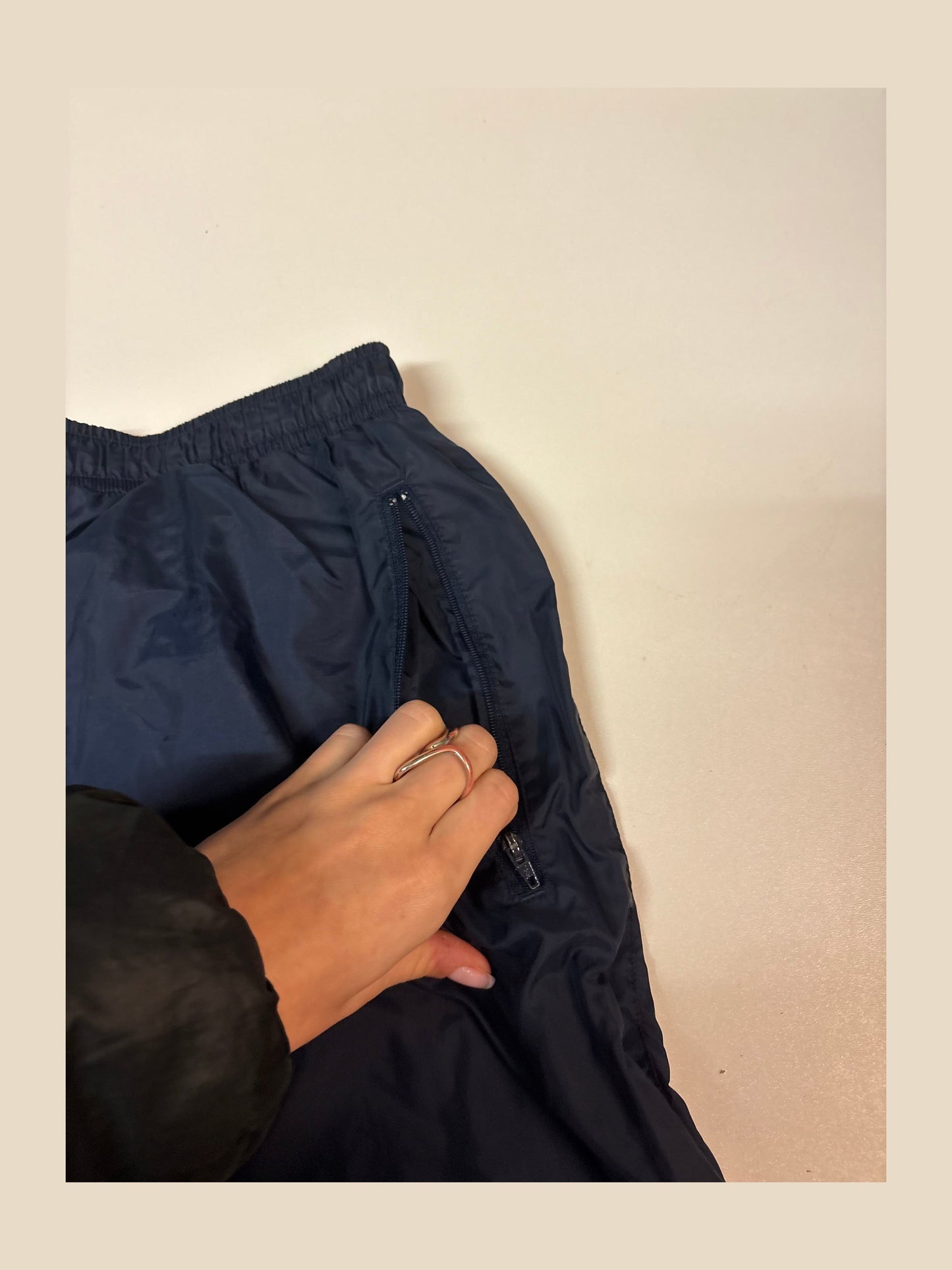 Nike Vintage Trackpants M baggy 6485