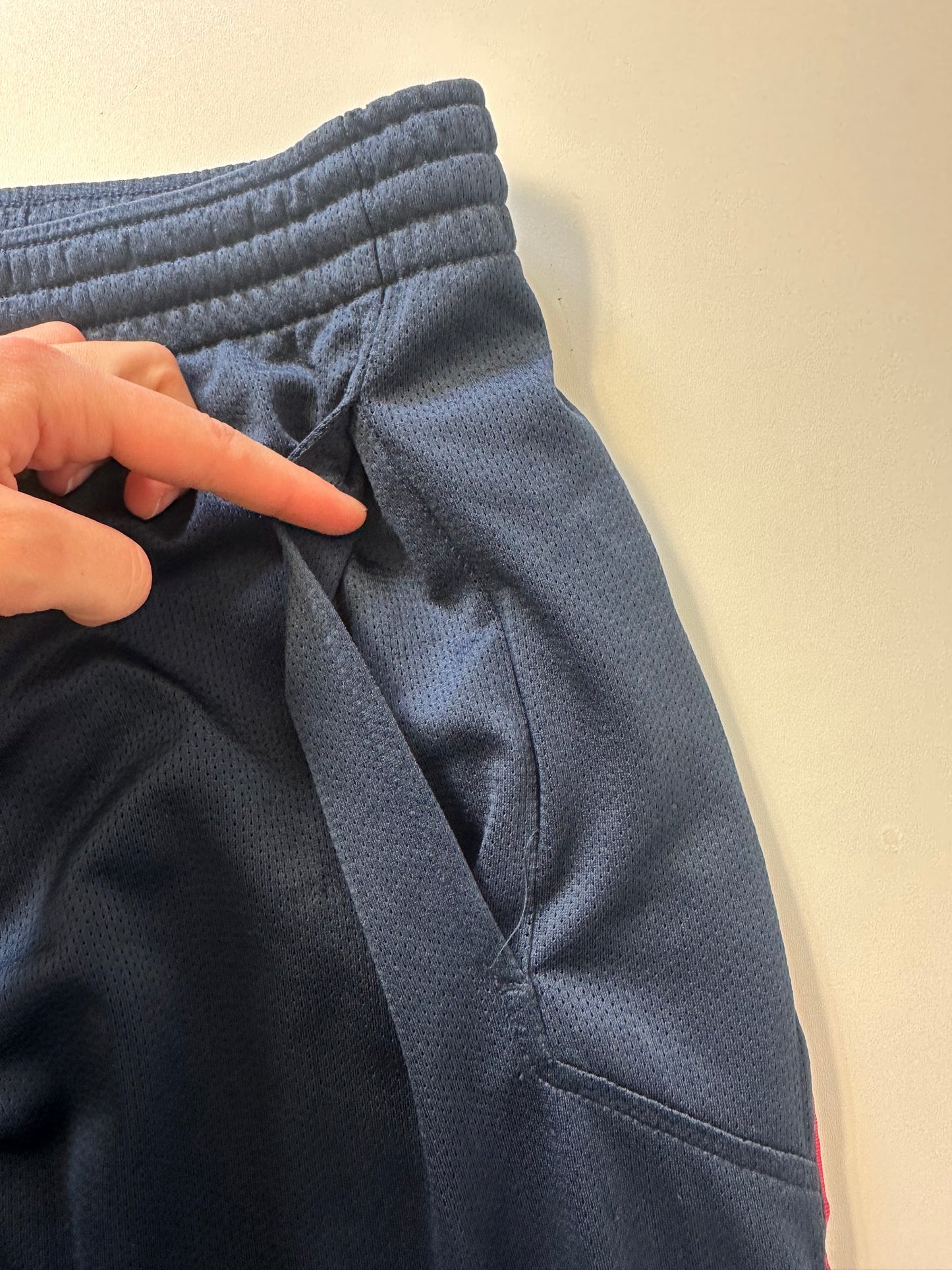 Nike vintage Trackpants M gekürzt 7241