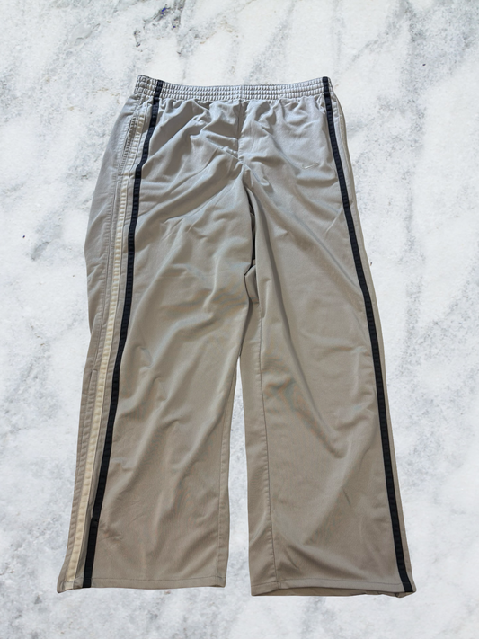 Nike Vintage Trackpants M baggy 7485