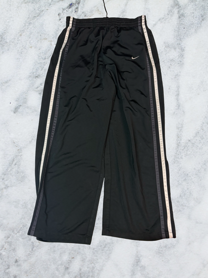 Nike Vintage Trackpants M Reißverschluss am linken Bein kaputt baggy 6492