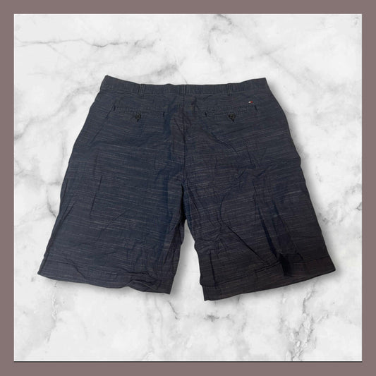 Vintage Tommy Hilfiger Shorts 40 3716