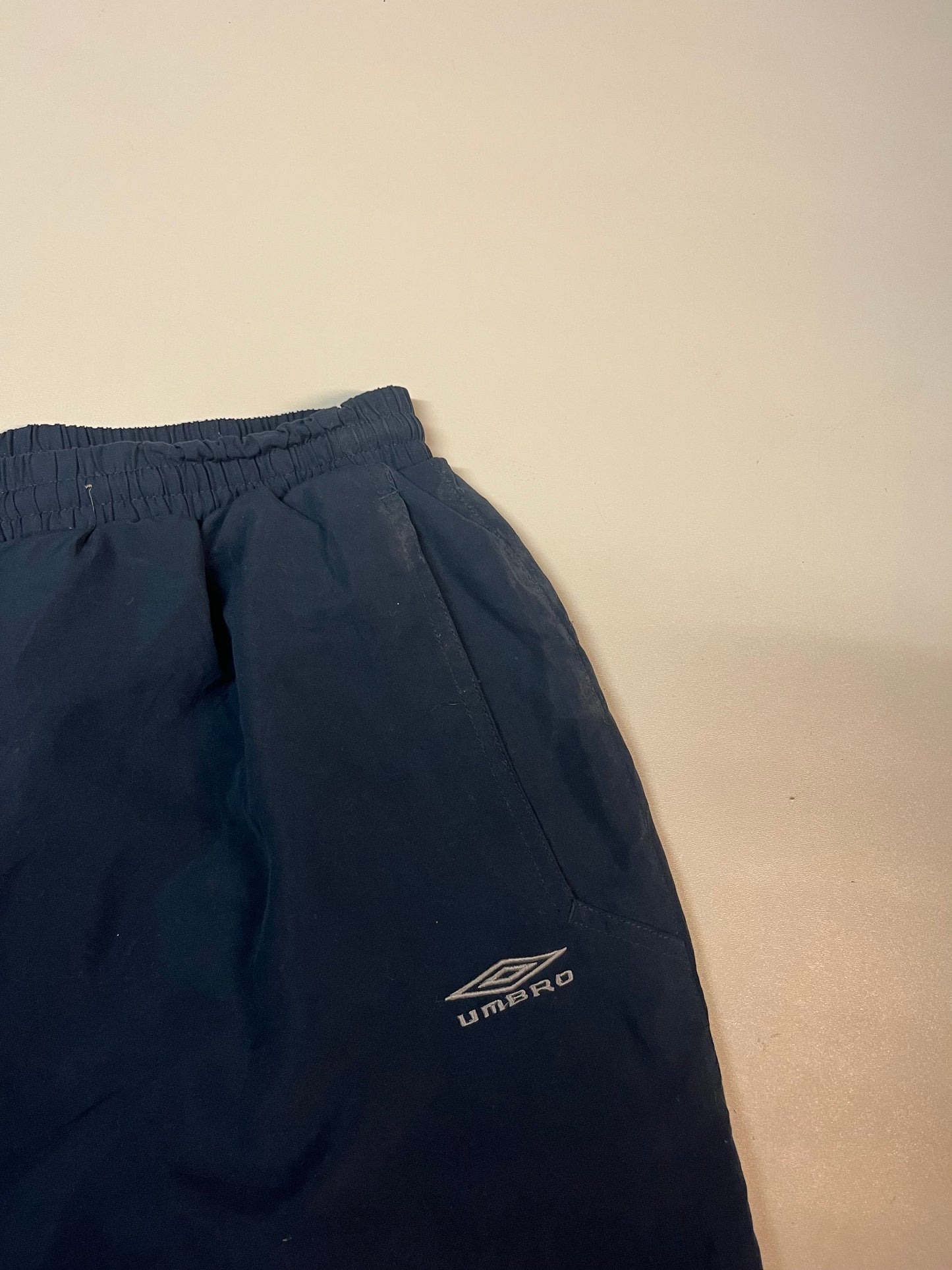 Vintage Umbro Trackpants XL fit S 5322
