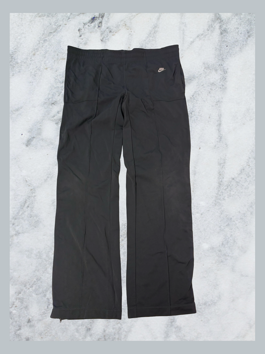 nike Vintage Trackpants L Bund beschädigt 7404