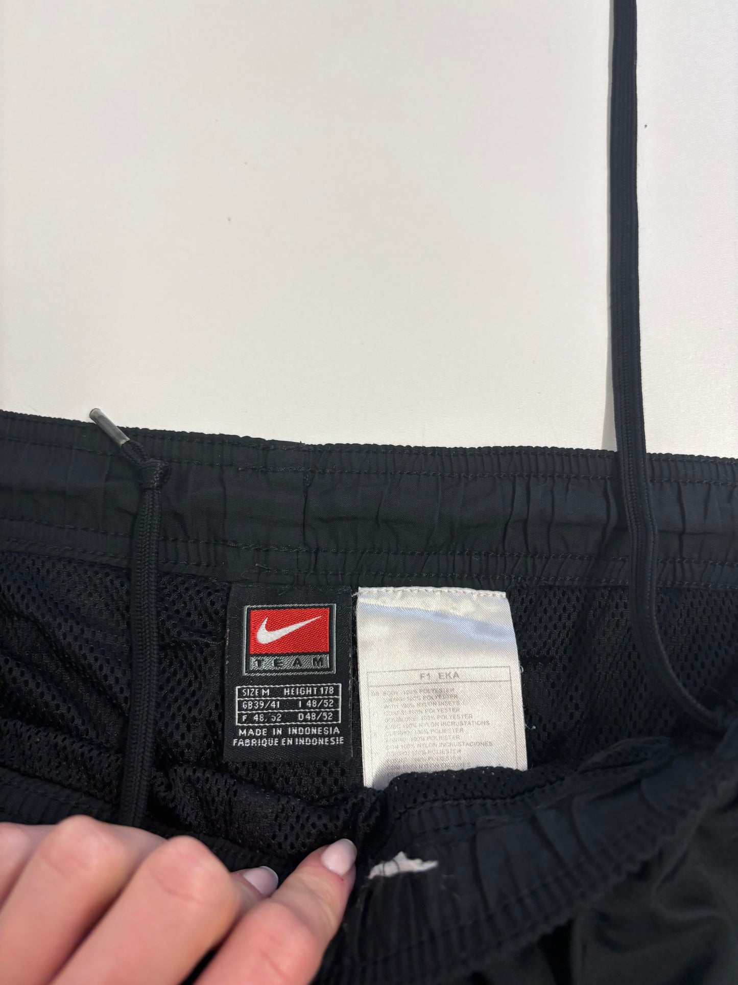 Nike Vintage Trackpants M baggy 6644