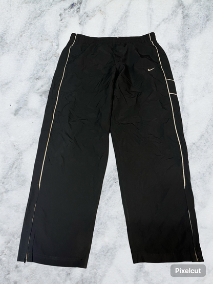Vintage Nike Trackpants baggy XL fit L 5605