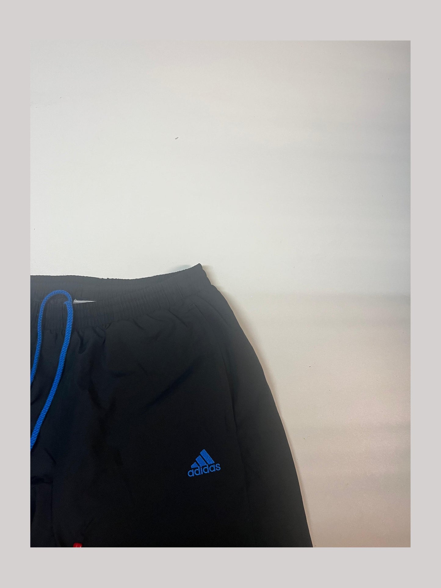 Vintage Adidas Trackpants M fit S 4442