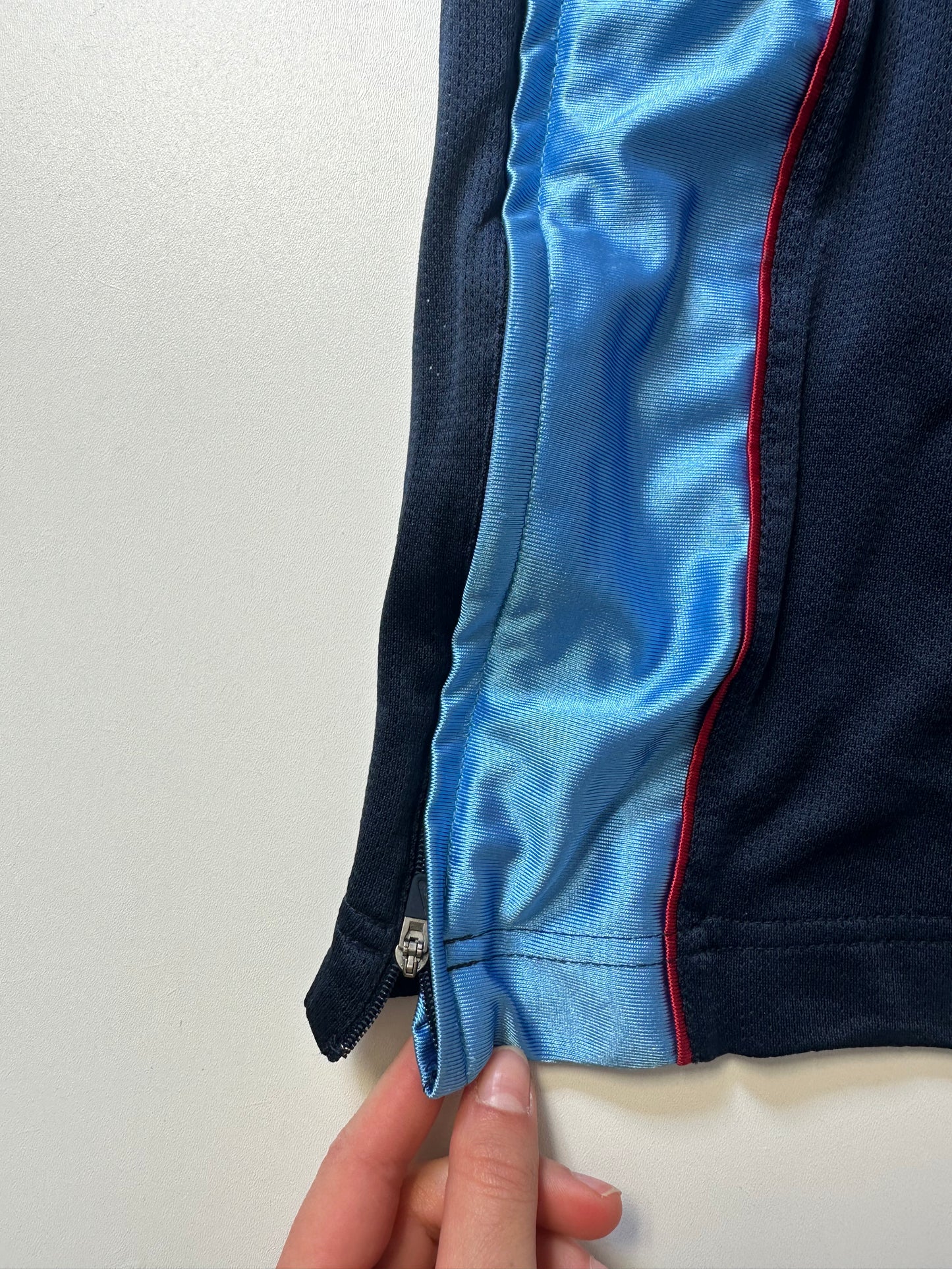 Nike vintage Trackpants M gekürzt 7241
