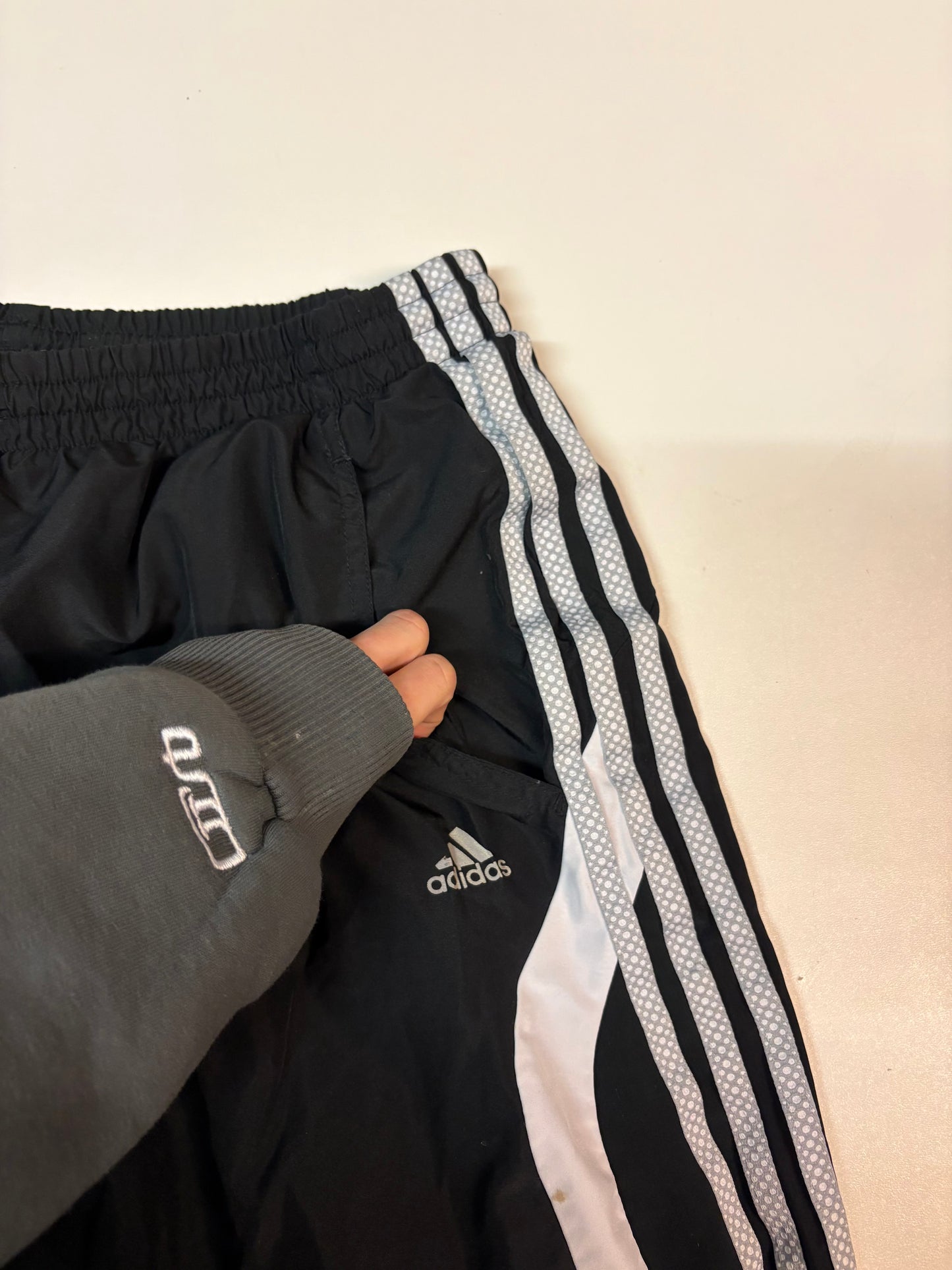 Adidas Vintage Trackpants L baggy 6590