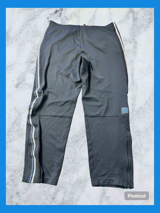 Nike vintage Trackpants L 7256
