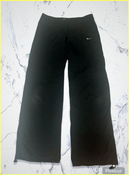 Vintage Nike Trackpants baggy 38 fit S 5-6-6-4