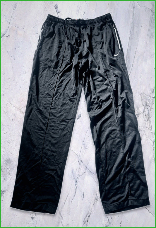 Nike vintage Trackpants XL fit L baggy 7-3-0-8
