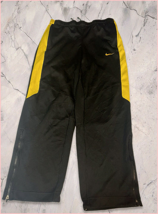 Vintage Nike Trackpants L fit S 5-3-7-3