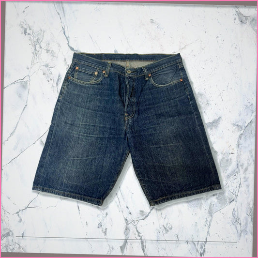 Vintage Levi’s Jeans Shorts 34 3-3-9-4