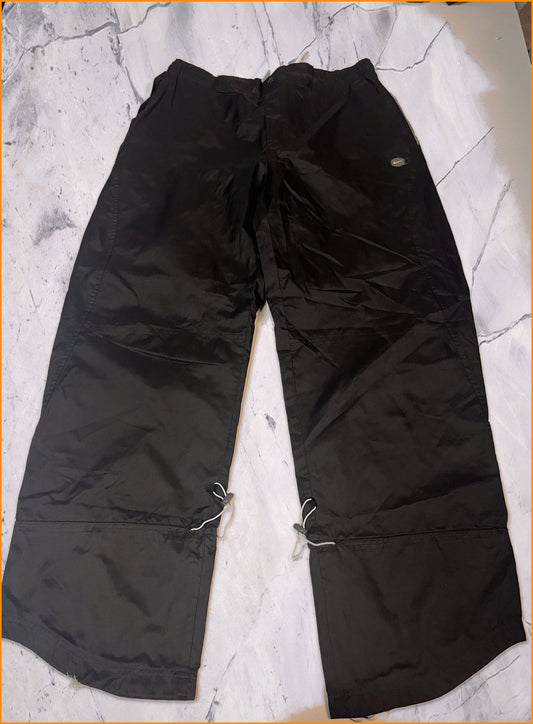 Vintage Nike Trackpants baggy L 5-5-4-0