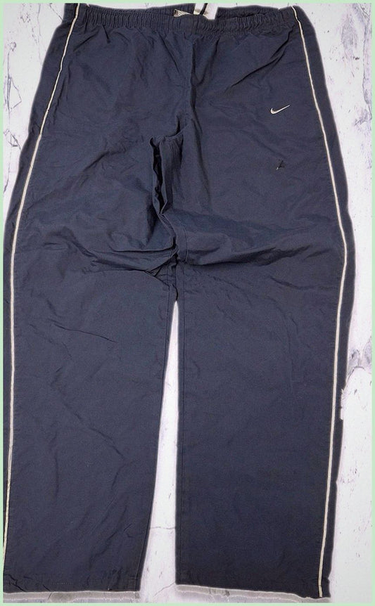 Nike Vintage Trackpants M Bund beschädigt 7-385