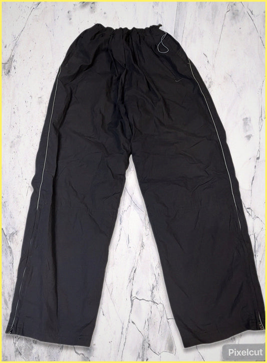 Vintage Nike Trackpants baggy XL fit L 5-6-0-8
