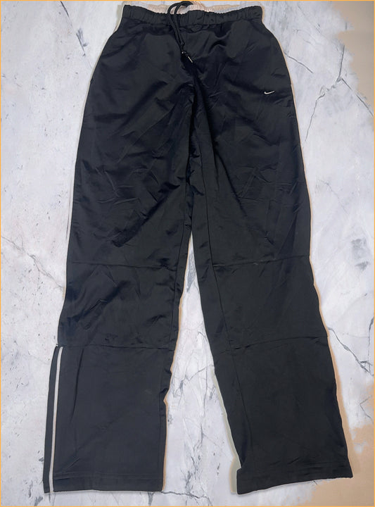 Nike Vintage Trackpants M baggy 5-4-4-5