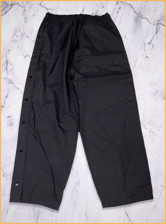 Reebok Vintage Nylon Trackpants XL 4-0-4-6