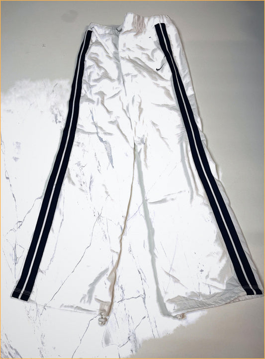 Nike Vintage Trackpants S 5-4-9-2