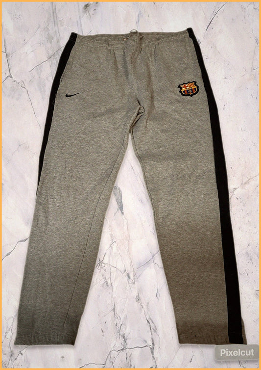 Vintage Nike Barca Trackpants XL fit S 6 285