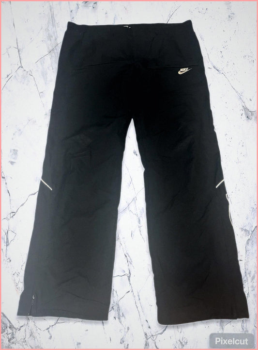 Vintage Nike Trackpants M 5-5-9-3