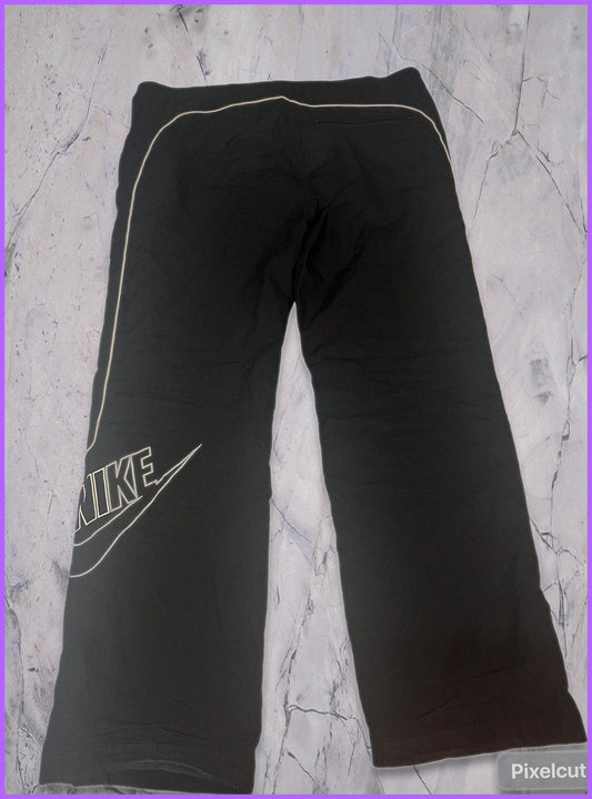 Vintage Nike Trackpants M 5-5-9-3