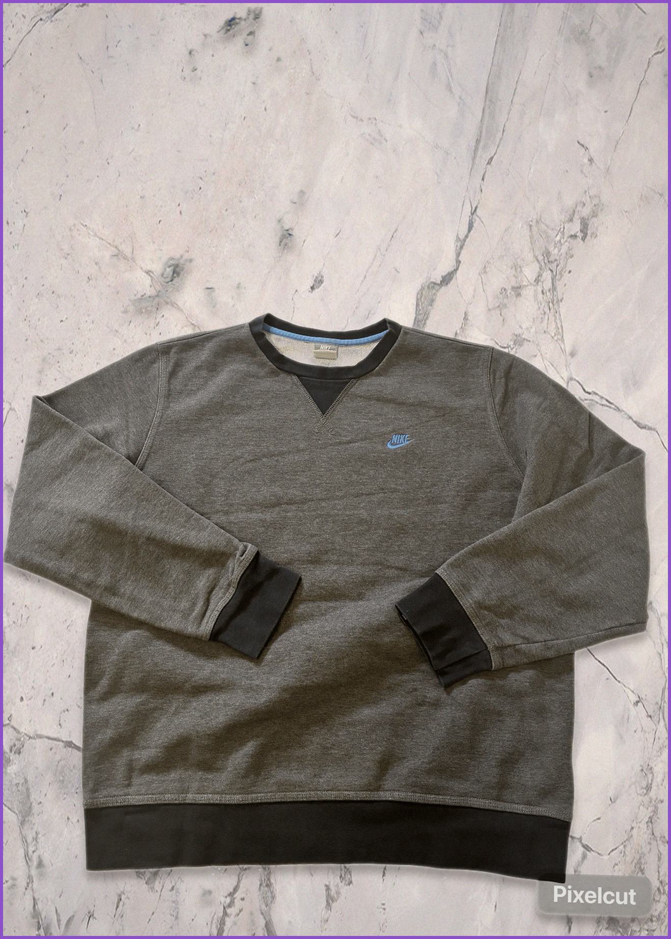 Vintage Nike Sweatshirt L fit M 67 76