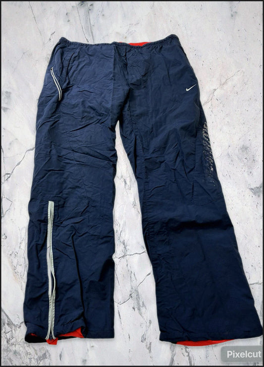 Vintage Nike Trackpants XL fit L 67 28