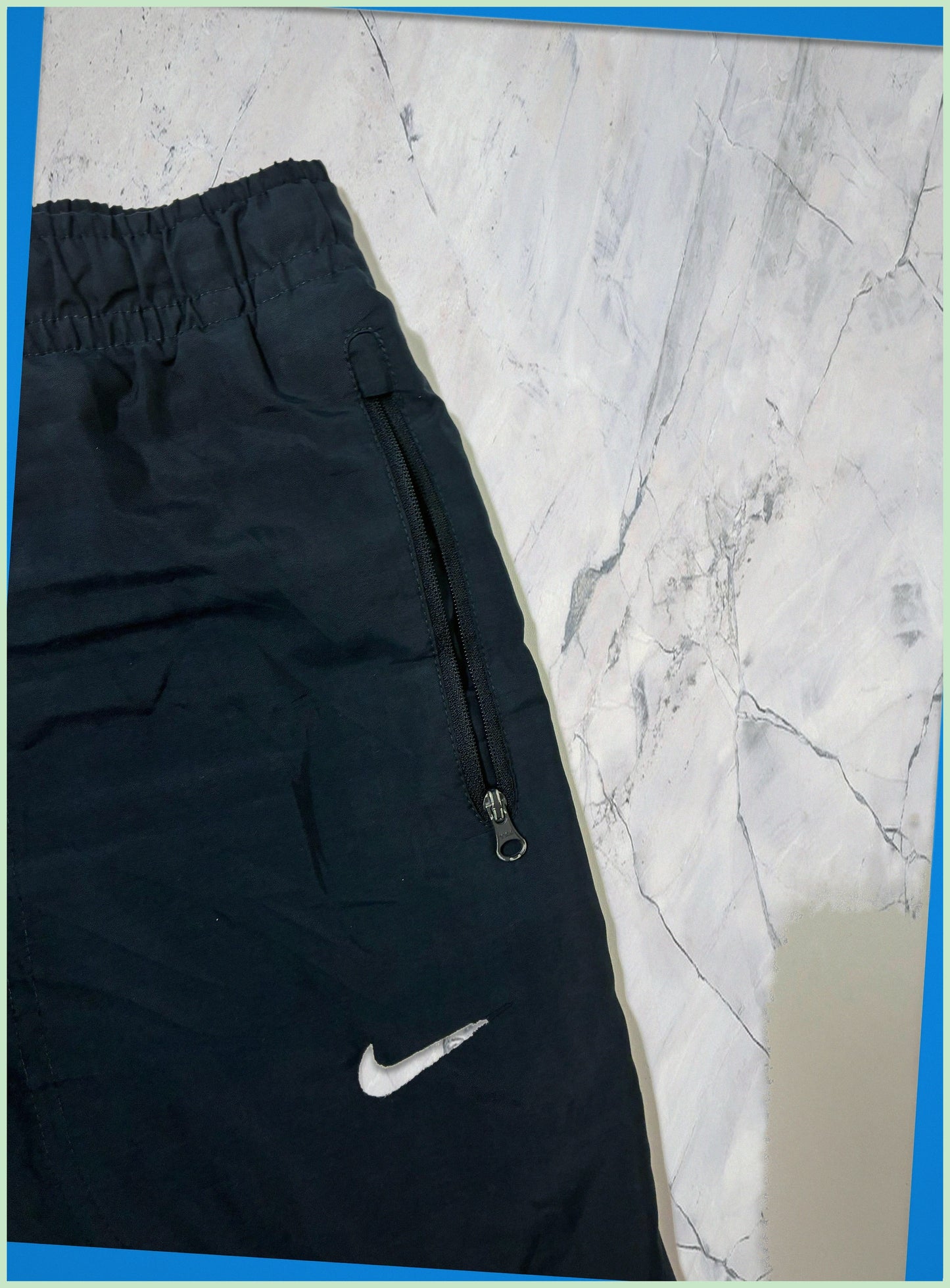 Vintage Nike trackpants M fit S 6 7 1 5