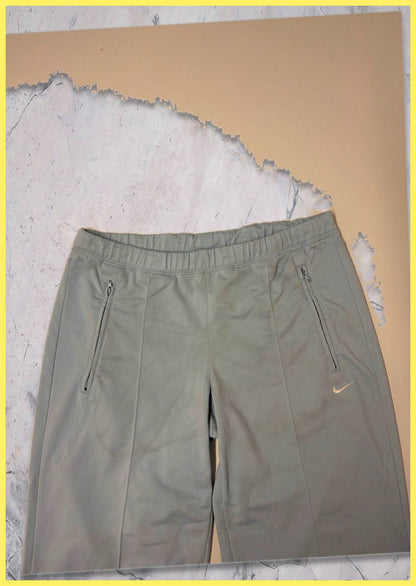 Nike Vintage Trackpants S baggy 7 380