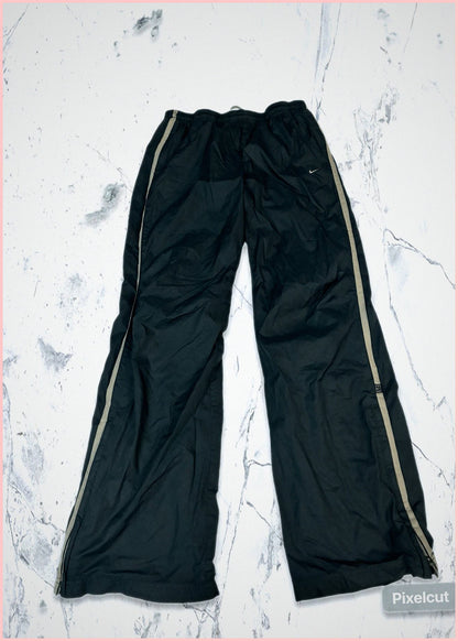 Vintage Nike Trackpants M fit XS 64 38
