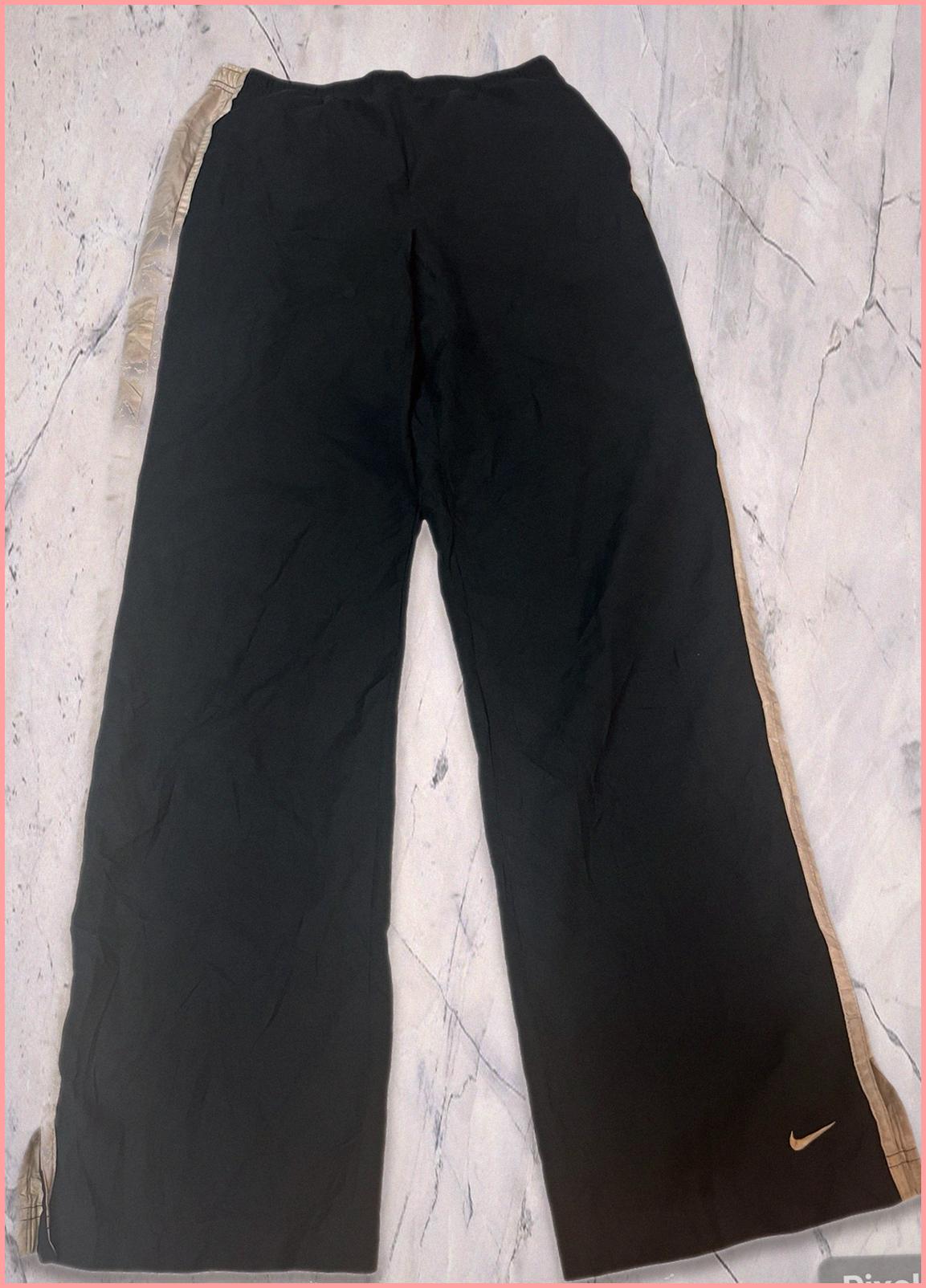 Vintage Nike Trackpants S 5 592