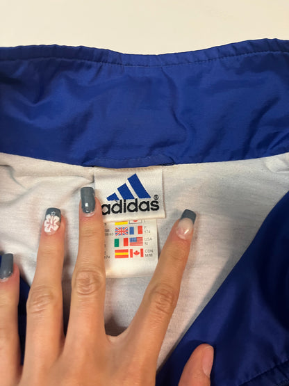 Entdecke unsere Vintage Track Pants von Nike und anderen Marken, erhältlich bei Valuxery.de - Dein Shop für trendige Vintage - Kleidung. Unsere Track Pants sind aus hochwertigen Materialien und